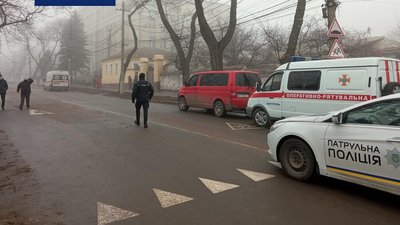 У Маріуполі невідомий повідомив про замінування навчального закладу