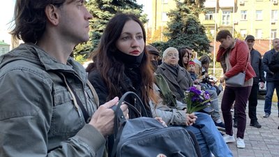 У Києві відбувається Марш пам'яті жертв Бабиного Яру У Києві відбувається Марш пам'яті жертв Бабиного Яру