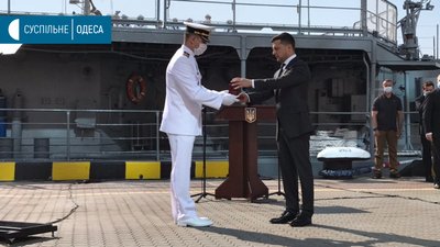"Ми ніколи не пробачимо тих, хто анексував Крим": Зеленський на День ВМСУ в Одесі