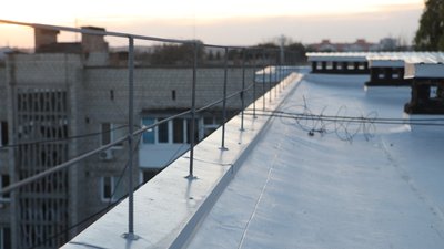 З початку року у Вінниці капітально відремонтували 30 покрівель З початку року у Вінниці капітально відремонтували 30 покрівель