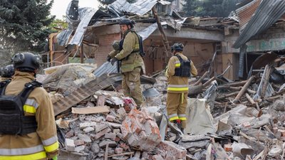 місце удару бомби в Краматорську