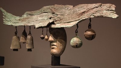 Метал, кістки та корали: в Одесі відкриється виставка скульптора Михайла Реви