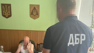 Збули деревини на мільйон гривень: на Тернопільщині підозрюють п'ятьох осіб Збули деревини на мільйон гривень: на Тернопільщині підозрюють п'ятьох осіб
