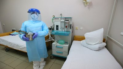 Медики Львівщини, які контактують із хворими на коронавірус, отримають доплати