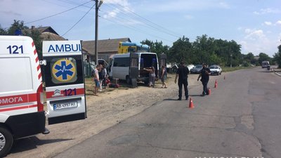 На Вінниччині через нетверезого пасажира мікроавтобус потрапив у ДТП На Вінниччині через нетверезого пасажира мікроавтобус потрапив у ДТП