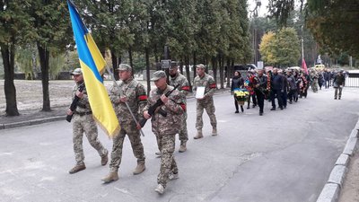 "Збирався йти на пенсію, але почався повномасштабний наступ". У Сумах поховали майора Олександра Винокурова "Збирався йти на пенсію, але почався повномасштабний наступ". У Сумах поховали майора Олександра Винокурова