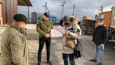 Завдали збитків на понад 2 млн грн Завдали збитків на понад 2 млн грн