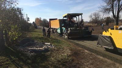 П'ять з половиною кілометрів дороги на Волині ремонтуватимуть два роки П'ять з половиною кілометрів дороги на Волині ремонтуватимуть два роки