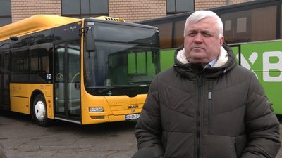 Транспортна реформа під час вторгнення: як у Чернігові за рік оновили парк автобусів Транспортна реформа під час вторгнення: як у Чернігові за рік оновили парк автобусів