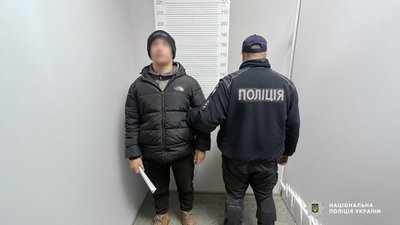 Зґвалтував 13-річну дівчинку: на Чернігівщині затримали підозрюваного