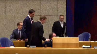 Міністр охорони здоров’я Нідерландів знепритомнів на дебатах про коронавірус