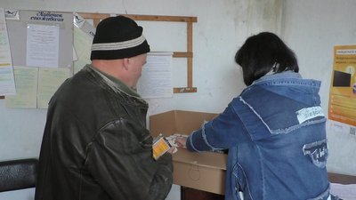 Жителі громад Запорізької області можуть обміняти старі лампочки на енергозберігаючі Жителі громад Запорізької області можуть обміняти старі лампочки на енергозберігаючі