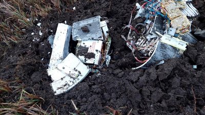 На територію Молдови впали уламки ракети