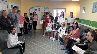 Діти з Німеччини зібрали гроші для сумських дітей Діти з Німеччини зібрали гроші для сумських дітей