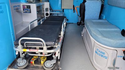 Швидка допомога на Миколаївщині. Баштанська опорна лікарня отримала реанімобіль Швидка допомога на Миколаївщині. Баштанська опорна лікарня отримала реанімобіль