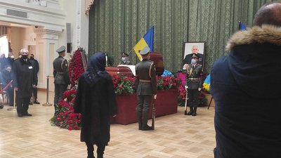 У столиці прощаються з Юхимом Звягільським У столиці прощаються з Юхимом Звягільським