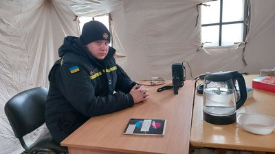 Попрацювати, вивчити уроки і переночувати: як функціонують "Пункти незламності" в Сумах Попрацювати, вивчити уроки і переночувати: як функціонують "Пункти незламності" в Сумах