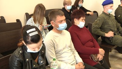 "Вбивства там не було". Запорізьку няню, яку звинувачують у загибелі дитини, залишили під вартою "Вбивства там не було". Запорізьку няню, яку звинувачують у загибелі дитини, залишили під вартою