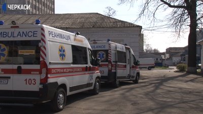 Черкаські медики працюватимуть у захисних костюмах Черкаські медики працюватимуть у захисних костюмах