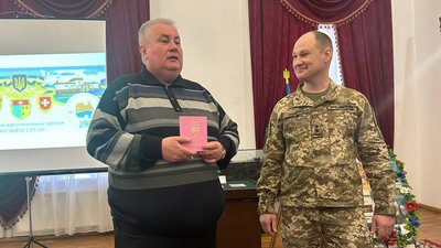 У замку на Рівненщині упродовж місяця експонуватимуть "Малий Кобзар", якому понад сотня років У замку на Рівненщині упродовж місяця експонуватимуть "Малий Кобзар", якому понад сотня років