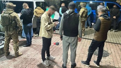 Затримання обвинувачених