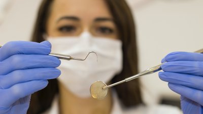 Які стоматологічні послуги будуть безкоштовними у 2021 році. Пояснює НСЗУ