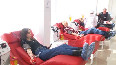 Акцію організували, аби зібрати кошти на дрон військовим. Акцію організували, аби зібрати кошти на дрон військовим.