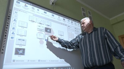 Лінгафонні класи в Тальному Лінгафонні класи в Тальному