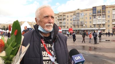У Житомирі визначили переможців шостого космічного напівмарафону У Житомирі визначили переможців шостого космічного напівмарафону