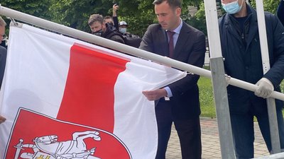 На ЧС з хокею зняли прапори Росії та Білорусі: це рішення спровокувало скандал. Що саме сталося