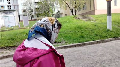 "Приїжджайте, коли чорнобривці виростуть”: попри постійні обстріли, жителі Степногірська садять городину та вірять у ЗСУ "Приїжджайте, коли чорнобривці виростуть”: попри постійні обстріли, жителі Степногірська садять городину та вірять у ЗСУ