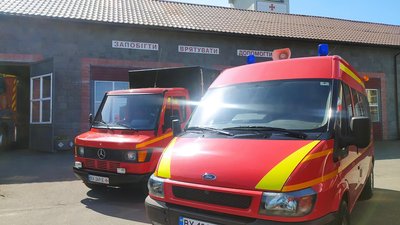 Пожежну техніку вручили рятувальникам Хмельниччини