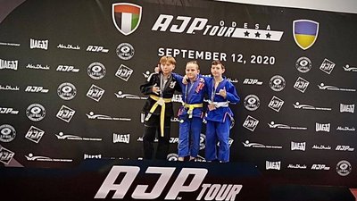 Миколаївські спортсмени взяли участь у змаганнях з бразильського джиу-джитсу Миколаївські спортсмени взяли участь у змаганнях з бразильського джиу-джитсу