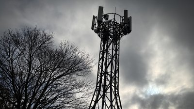 Зв'язок на Чернігівщині: росіяни вдарили по об'єкту мобільного зв'язку на прикордонні
