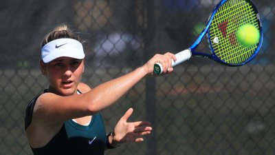 Марта Костюк вилетіла в півфіналі турніру WTA 500 в Абу-Дабі