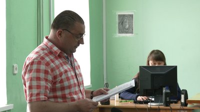 6 років неволі за передачу росіянам інформацію про ЗСУ: у Чернігові засудили матір чотирьох дітей 6 років неволі за передачу росіянам інформацію про ЗСУ: у Чернігові засудили матір чотирьох дітей