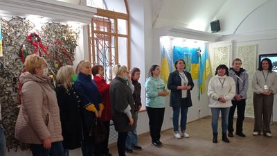 У Сумах відкрилася міська галерея після 7 місяців перерви У Сумах відкрилася міська галерея після 7 місяців перерви