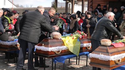 Напад Росії на Україну: Вінниччина попрощалася із загиблими у війні