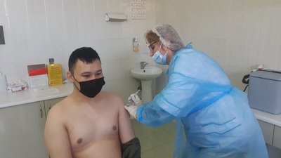 22 % вінничан отримали дві дози вакцини проти коронавірусу 22 % вінничан отримали дві дози вакцини проти коронавірусу