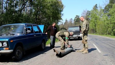 Не зустрічав в гарячих точках інших країн — сапер про розмінування в Охтирці на Сумщині Не зустрічав в гарячих точках інших країн — сапер про розмінування в Охтирці на Сумщині