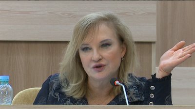 Три мільйони - на маски та дезінфектори. Депутати в Сумах внесли зміни до бюджету міста Три мільйони - на маски та дезінфектори. Депутати в Сумах внесли зміни до бюджету міста