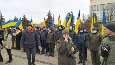 День єднання у Херсоні відзначили підняттям державного прапора День єднання у Херсоні відзначили підняттям державного прапора