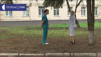 Сумські медики врятували совеня зі зламаним крилом Сумські медики врятували совеня зі зламаним крилом
