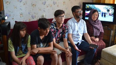 "Там немає майбутнього". Про що розповідають біженці з Афганістану, які переїхали до Одеси "Там немає майбутнього". Про що розповідають біженці з Афганістану, які переїхали до Одеси