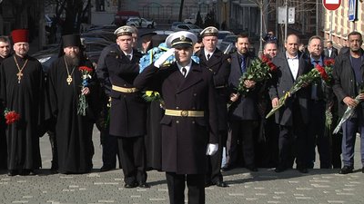 В Одесі святкували 206-у річницю з дня народження Тараса Шевченка В Одесі святкували 206-у річницю з дня народження Тараса Шевченка