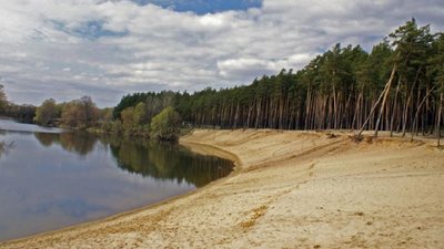 Прозорі водойми та мальовничі краєвиди. Де відпочити на Сумщині