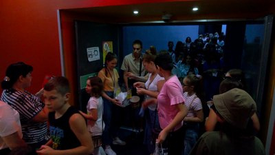 Задоволені батьки і діти: в Одесі проходить ювілейний Чілдрен Кінофест Задоволені батьки і діти: в Одесі проходить ювілейний Чілдрен Кінофест