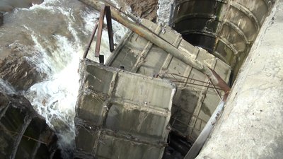 Берегову лінію укріпили, збитки ще підраховують: на околицях Краматорська ліквідовують наслідки підтоплення