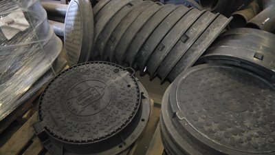 У Житомирі водоканал за рік замінив 240 каналізаційних люків на антивандальні У Житомирі водоканал за рік замінив 240 каналізаційних люків на антивандальні
