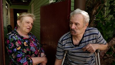 Лікарку з Чернігова, що працювала під обстрілами нагородив Зеленський Лікарку з Чернігова, що працювала під обстрілами нагородив Зеленський